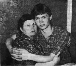 ЭЙНОРИС Виктор
                        Брониславович