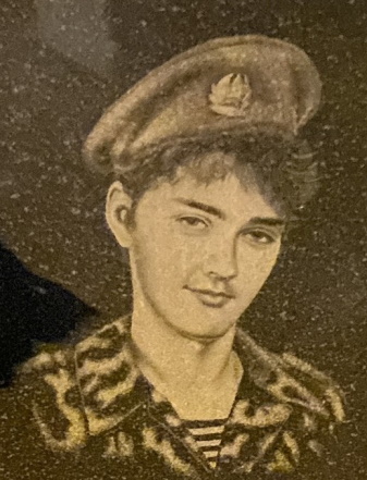 ХАРЮТИН
                  Виктор Александрович